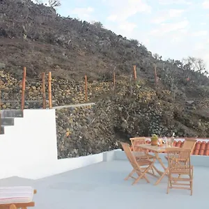 casa-los-bernales.in-canary-islands.com/