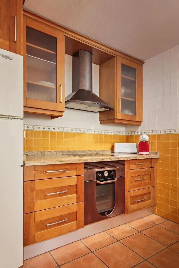Sunny Beach Apartment Estepona 0*,  Spanje