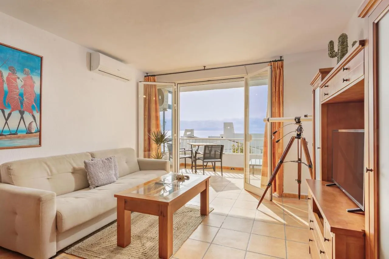Sunny Beach Apartment Estepona